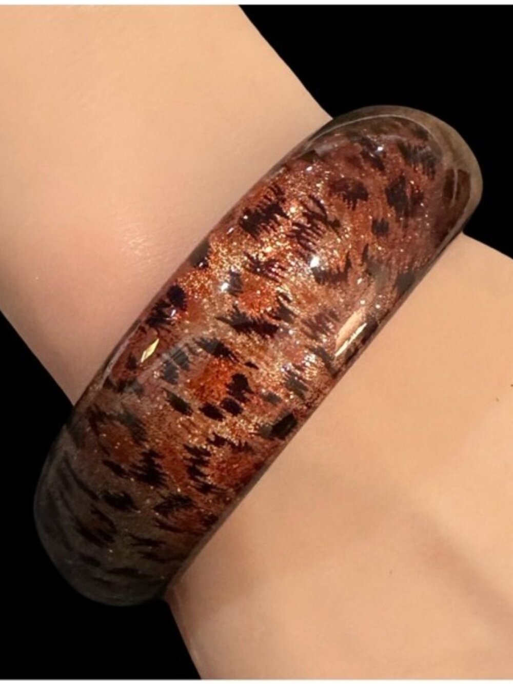 Leopard Print Bangle Bracelet With Glitter Accents